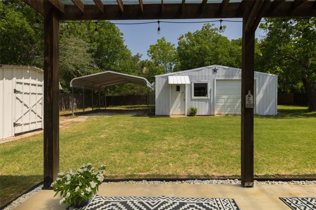 5955 FM 678, Gainesville, TX 76240
