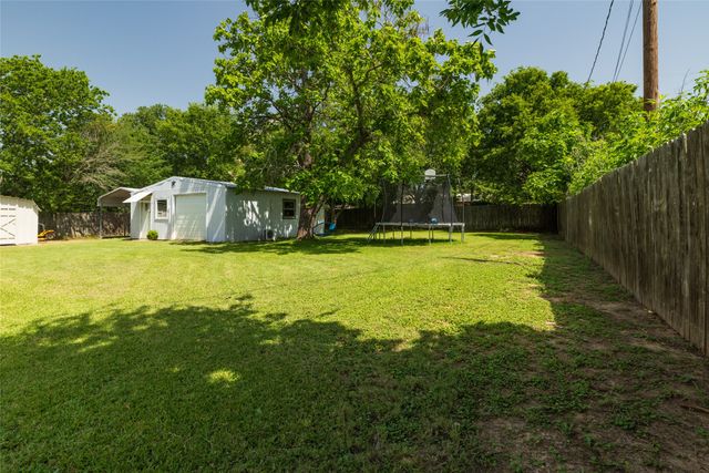 5955 FM 678, Gainesville, TX 76240