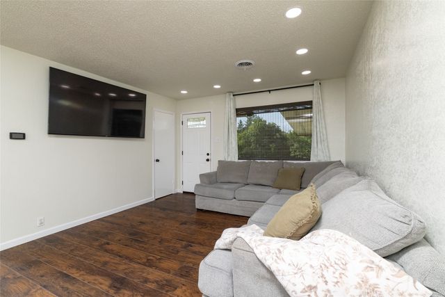 5955 FM 678, Gainesville, TX 76240