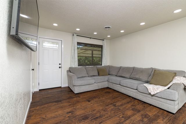 5955 FM 678, Gainesville, TX 76240