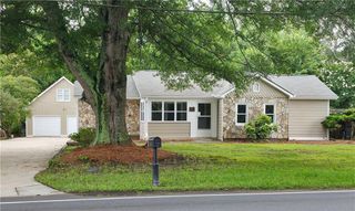 6109 N Main SE Street, Acworth, GA 30101