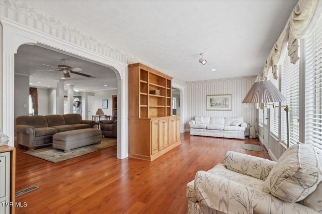 435 Independence Drive, Jefferson City, TN 37760