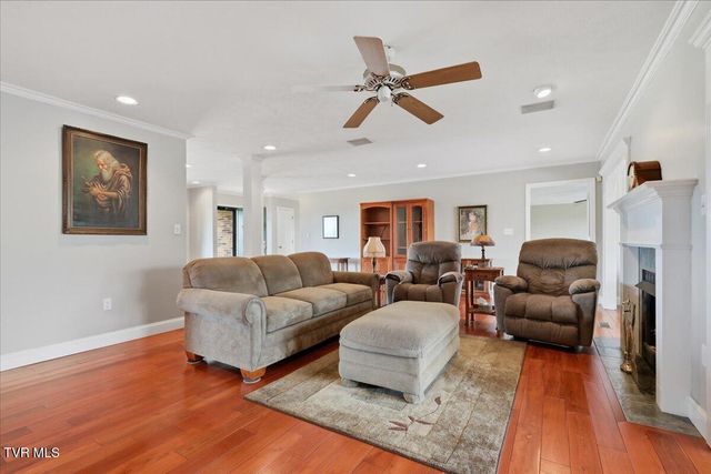435 Independence Drive, Jefferson City, TN 37760