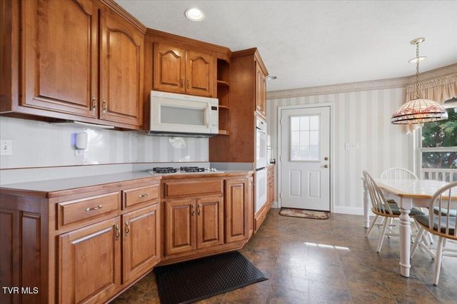435 Independence Drive, Jefferson City, TN 37760