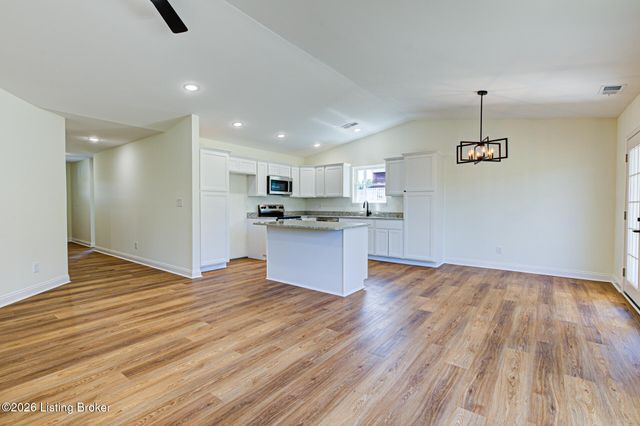 Lot 105 Heritage Way, Mt Washington, KY 40047