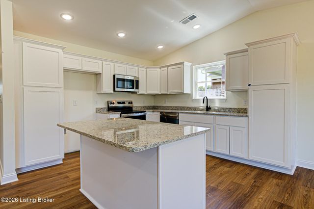 Lot 105 Heritage Way, Mt Washington, KY 40047