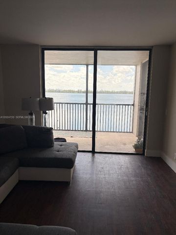 111 Lake Emerald Dr 302, Oakland Park, FL 33309