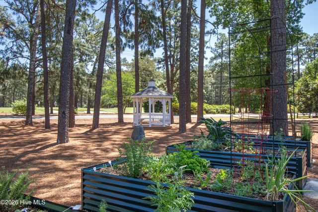 55 Palmetto Road, Pinehurst, NC 28374