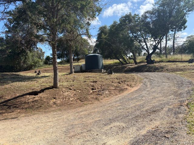 46174 Skyline Ridge Road, Coarsegold, CA 93614