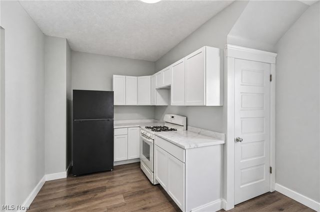 3413 Fulton Road, Cleveland, OH 44109