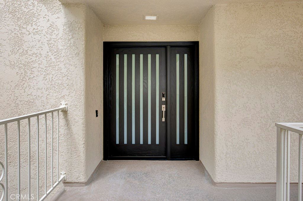 2386 Via Mariposa West W 2F, Laguna Woods, CA 92637 — exterior