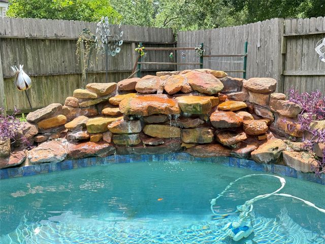 14131 Glasgow Place, Houston, TX 77077