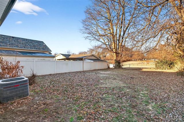 7809 Genesta Street, St Louis, MO 63123