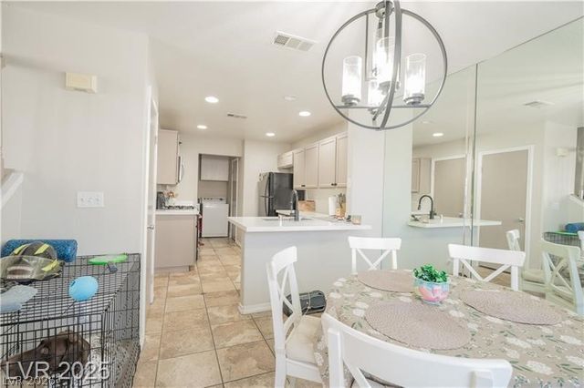 2753 Stargate Street, Las Vegas, NV 89108