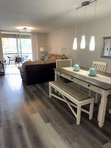 691 S Hollybrook Dr 202, Pembroke Pines, FL 33025