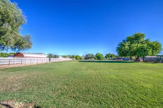 10446 W Encanto Boulevard, Avondale, AZ 85392