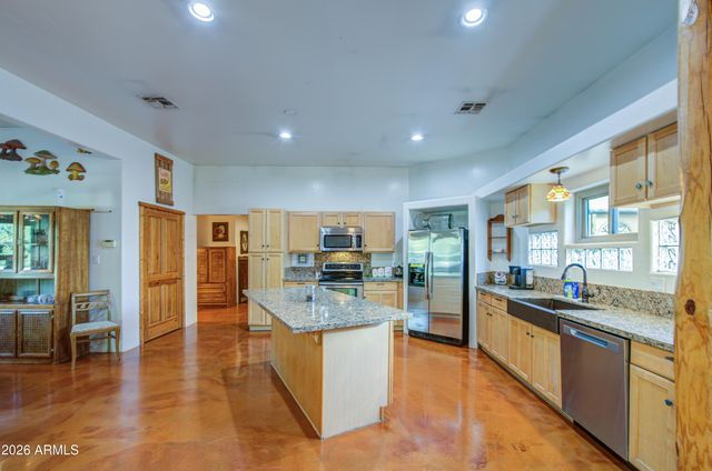 10446 W Encanto Boulevard, Avondale, AZ 85392