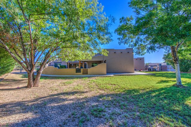 10446 W Encanto Boulevard, Avondale, AZ 85392