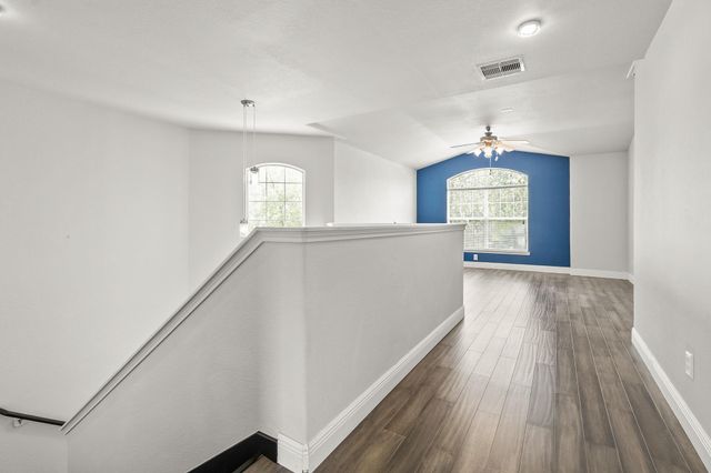 464 Magnolia Crossing, League City, TX 77573