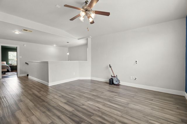 464 Magnolia Crossing, League City, TX 77573