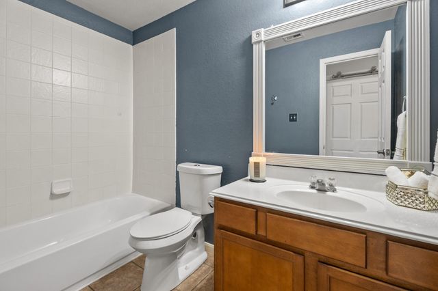 464 Magnolia Crossing, League City, TX 77573