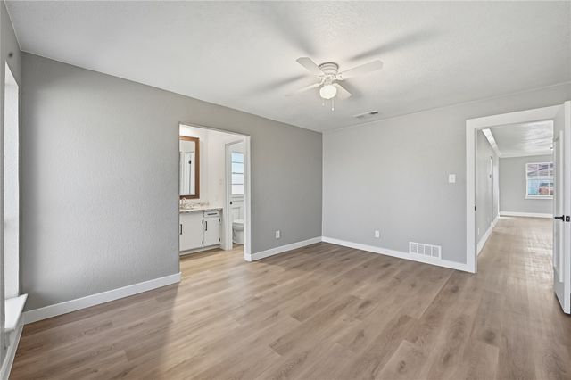 1203 Southmoor Drive, Arlington, TX 76010