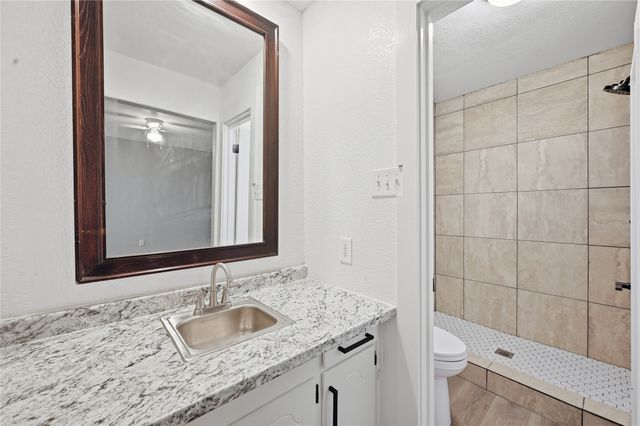 1203 Southmoor Drive, Arlington, TX 76010