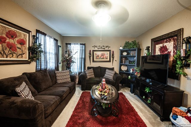 9643 Pleasanton Bluff, San Antonio, TX 78221