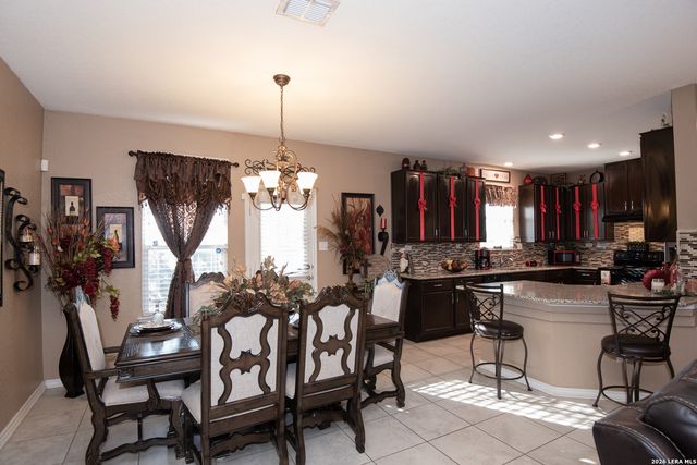 9643 Pleasanton Bluff, San Antonio, TX 78221