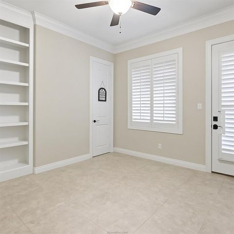 5009 Trumpeter Swan Drive, College Station, TX 77845