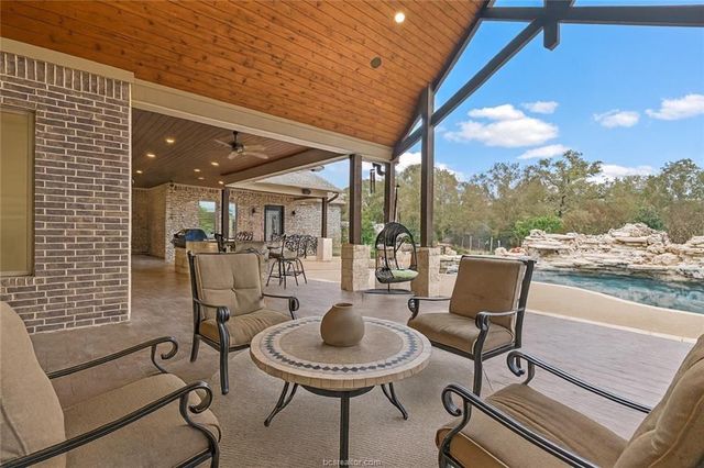 5009 Trumpeter Swan Drive, College Station, TX 77845