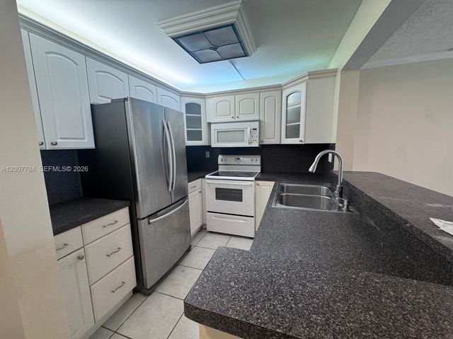 4273 NW 89th Ave 107, Coral Springs, FL 33065