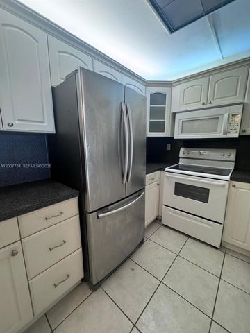 4273 NW 89th Ave 107, Coral Springs, FL 33065