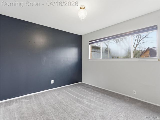 2674 Littletell Avenue, West Bloomfield Charter Township, MI 48324