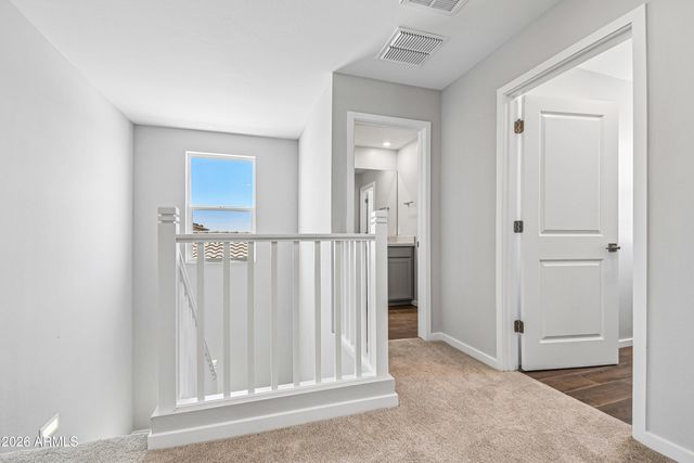 5858 E SIDEOATS Way, San Tan Valley, AZ 85143