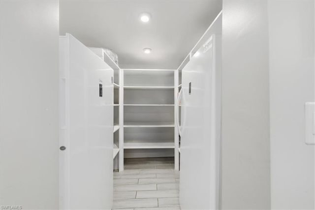 102 Crescent Lake DR, North Fort Myers, FL 33917