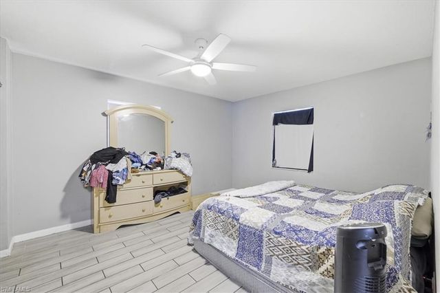 102 Crescent Lake DR, North Fort Myers, FL 33917