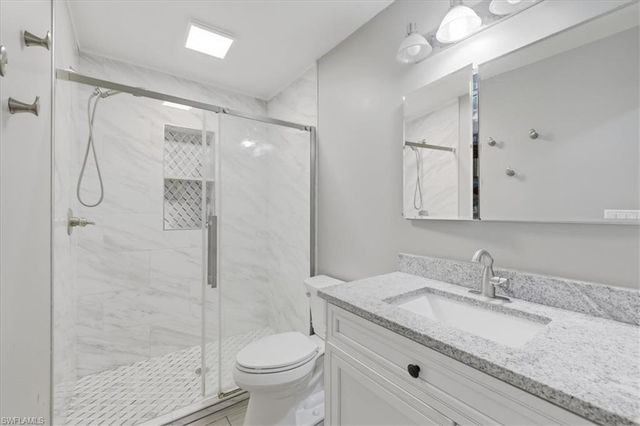 102 Crescent Lake DR, North Fort Myers, FL 33917