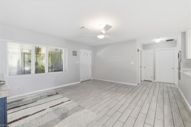 102 Crescent Lake DR, North Fort Myers, FL 33917