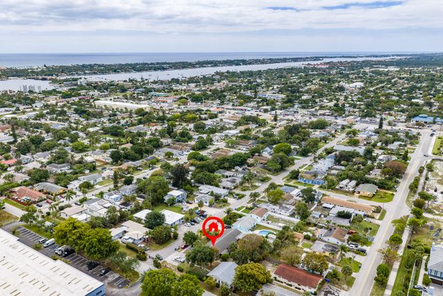723 N 7th Street, Lantana, FL 33462