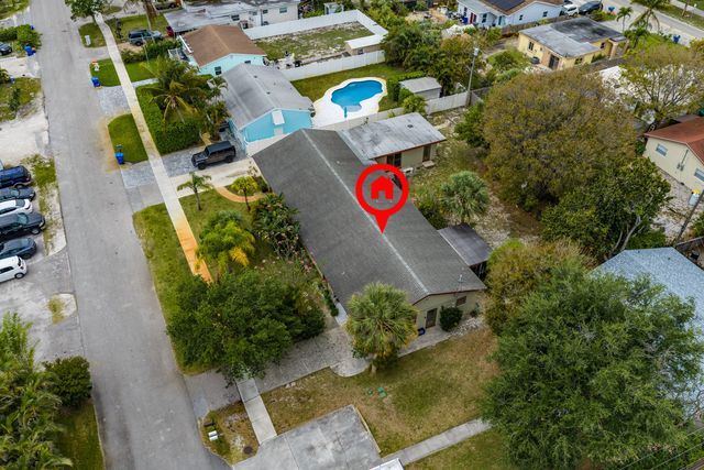 723 N 7th Street, Lantana, FL 33462