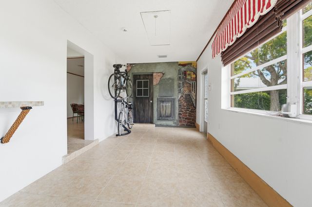 723 N 7th Street, Lantana, FL 33462