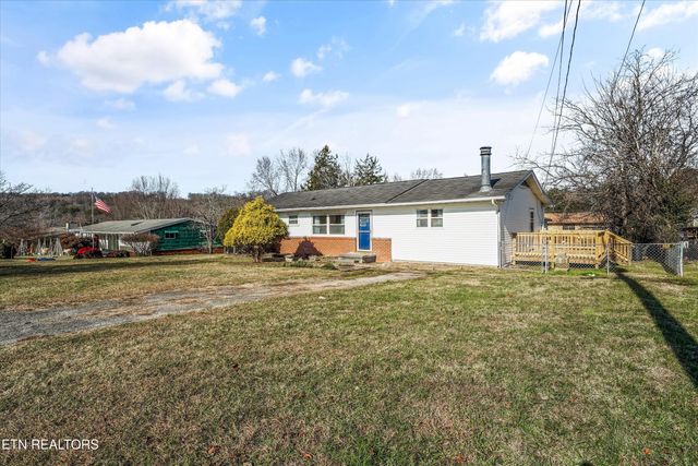 4317 Roaming Drive, Knoxville, TN 37912