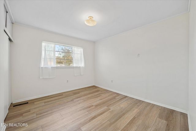 4317 Roaming Drive, Knoxville, TN 37912