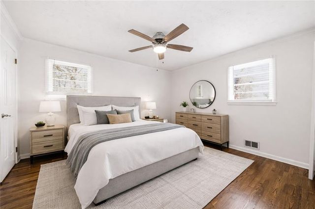 689 Old Canton Road, Marietta, GA 30068