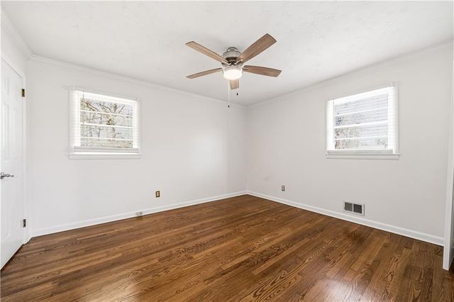 689 Old Canton Road, Marietta, GA 30068