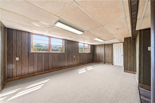 689 Old Canton Road, Marietta, GA 30068