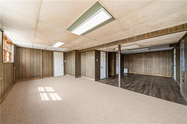 689 Old Canton Road, Marietta, GA 30068