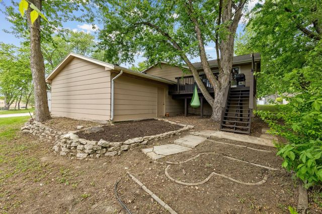 824 Casady Drive, Norwalk, IA 50211