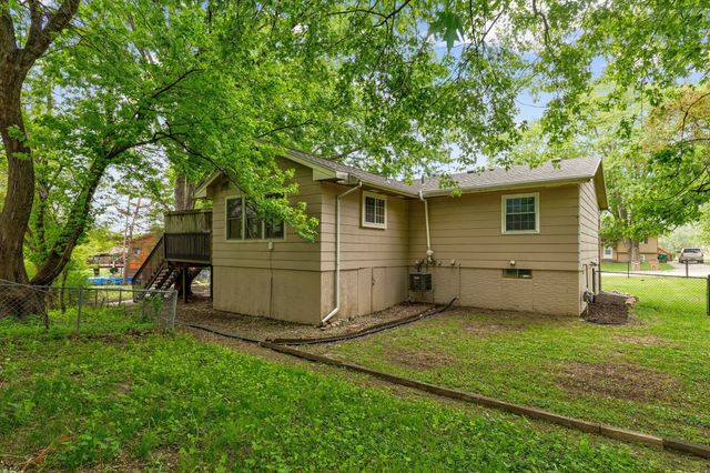 824 Casady Drive, Norwalk, IA 50211